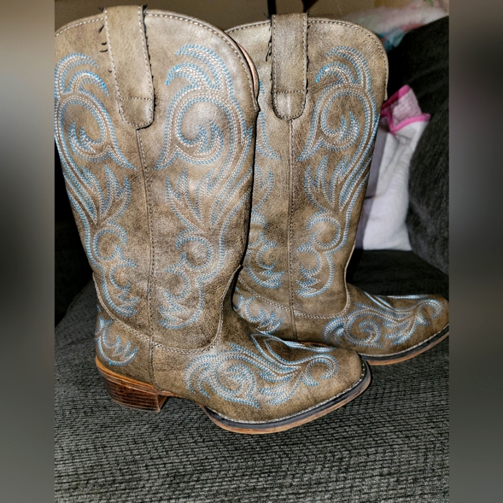 Roper boots